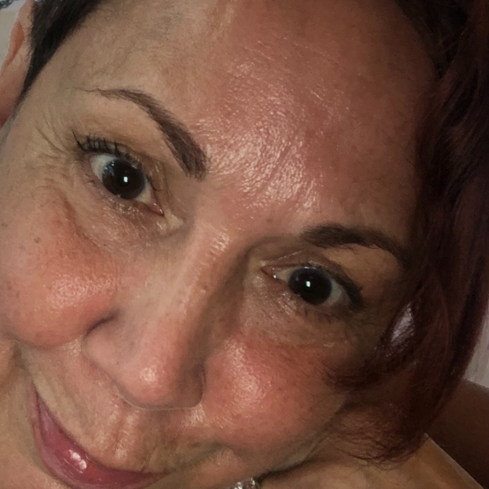 Meet your Posher, Yolanda
